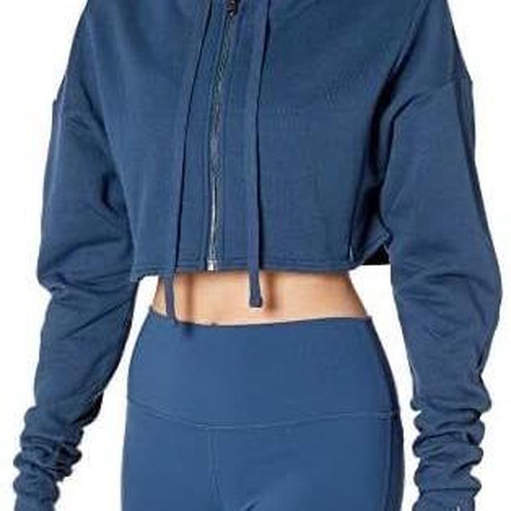 Alo Yoga Women's Blue Cropped Hoodie